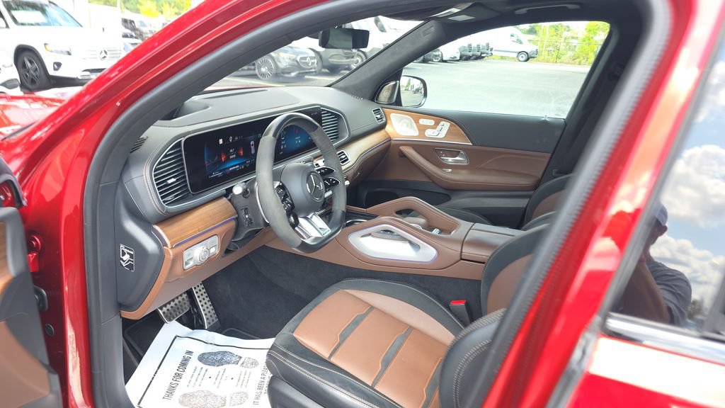 Used 2024 Mercedes-Benz GLS 63 AMG 4MATIC image 22