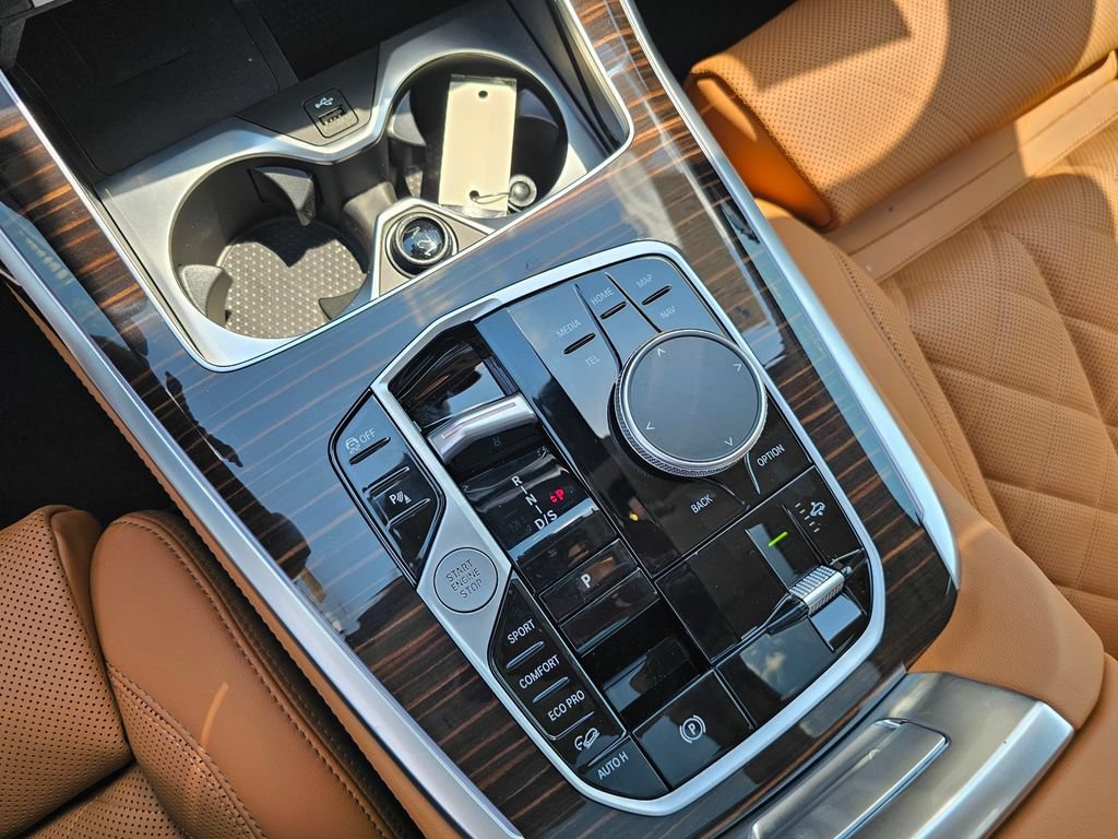 New 2027 BMW X7 xDrive40i AWD/4WD image 24