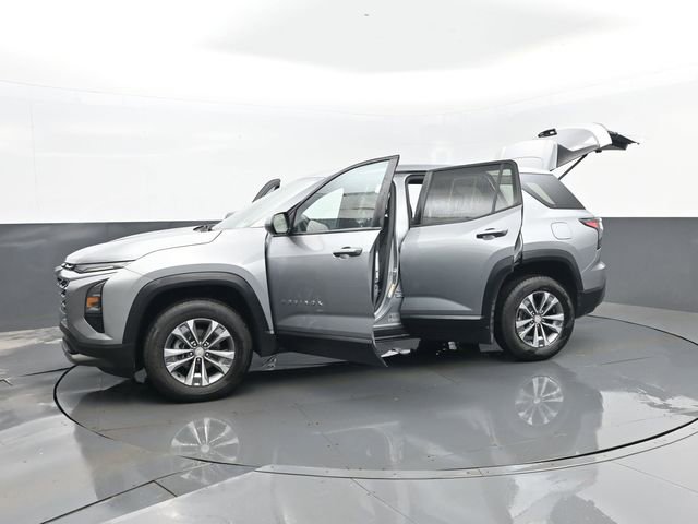 Used 2025 Chevrolet Equinox LT image 31