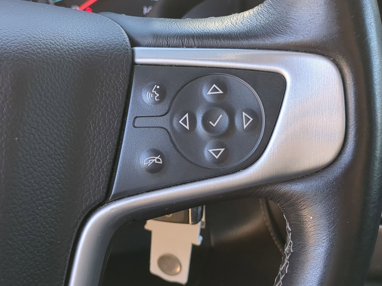 Used 2018 GMC Sierra 1500 SLT image 31