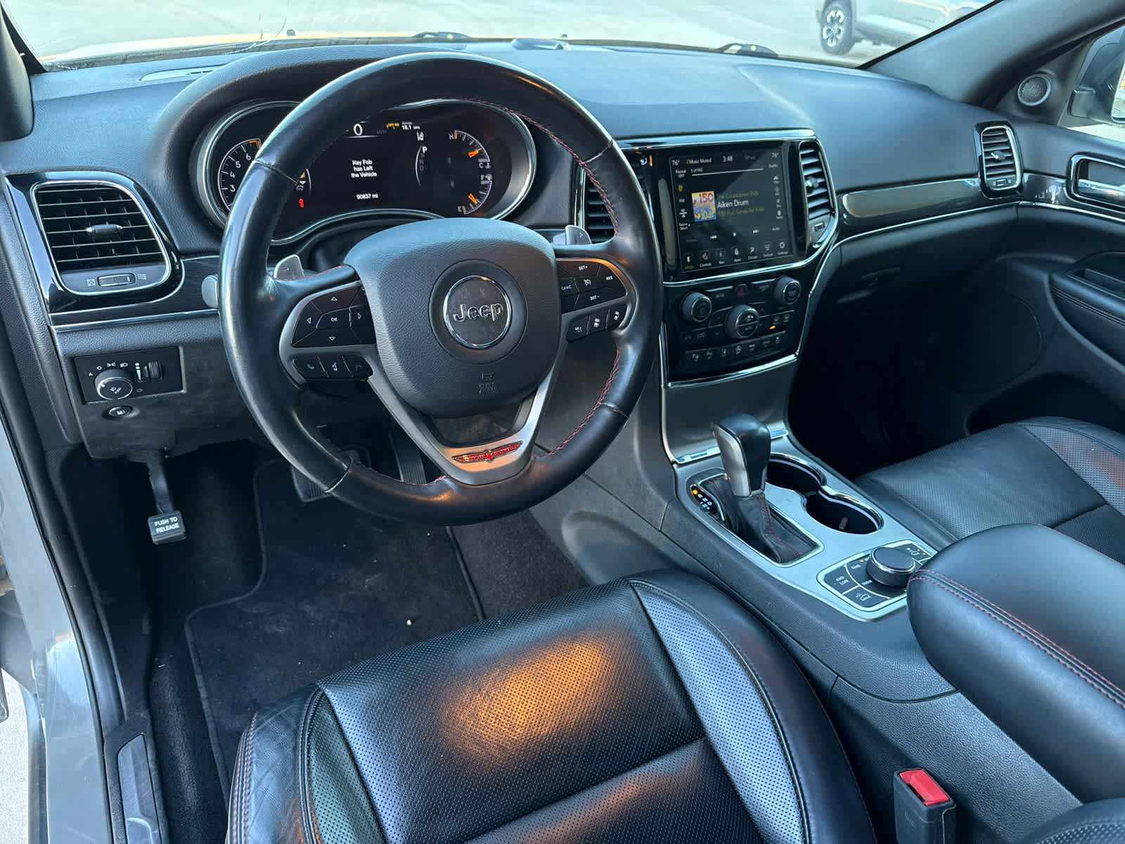 Used 2020 Jeep Grand Cherokee Trailhawk w/ Trailhawk Luxury Group image 14