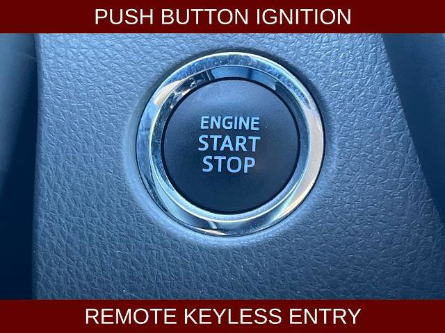 Used 2018 Toyota Camry SE w/ Convenience Package FWD image 7