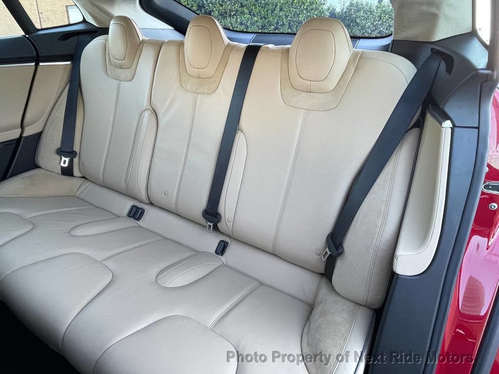 Used 2013 Tesla Model S Performance RWD image 13