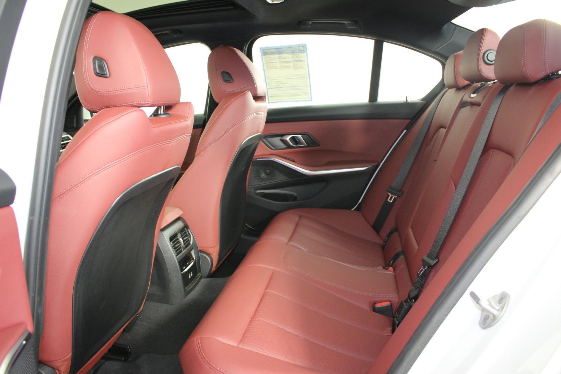 Certified 2025 BMW 330i xDrive Sedan image 21