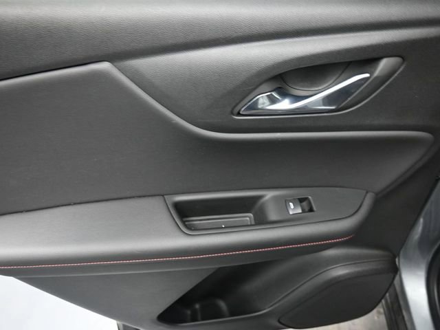 Used 2025 Chevrolet Blazer RS image 19