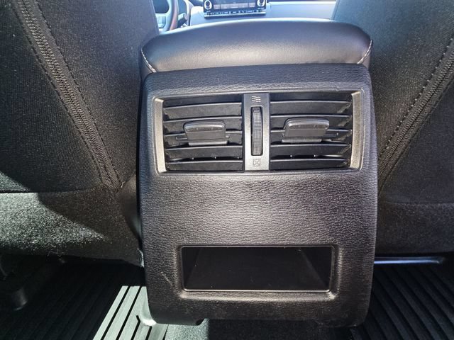 Used 2023 Mitsubishi Outlander ES AWD/4WD image 24