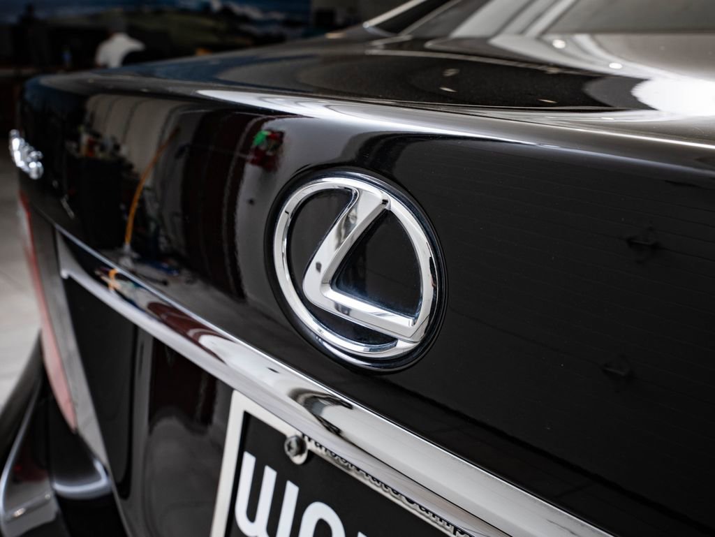 Used 2009 Lexus LS 460 L RWD image 18