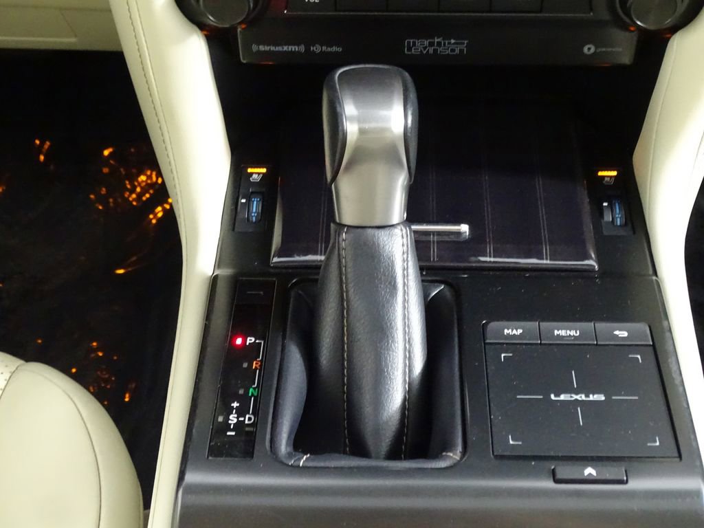 Used 2023 Lexus GX 460 Luxury w/ Sport Design Package image 34