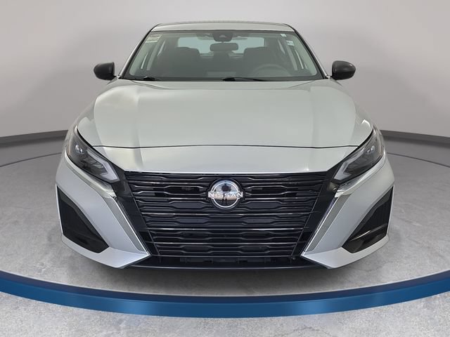 Certified 2024 Nissan Altima 2.5 SV FWD image 2