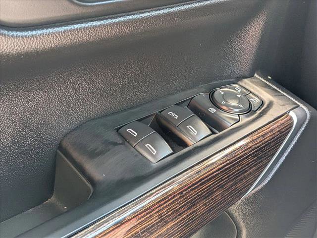 Used 2020 GMC Sierra 1500 SLE w/ Remote Start Package AWD/4WD image 11