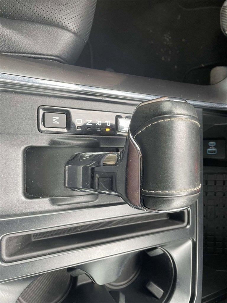 Used 2023 Ford F150 Lariat w/ Equipment Group 502A High image 17