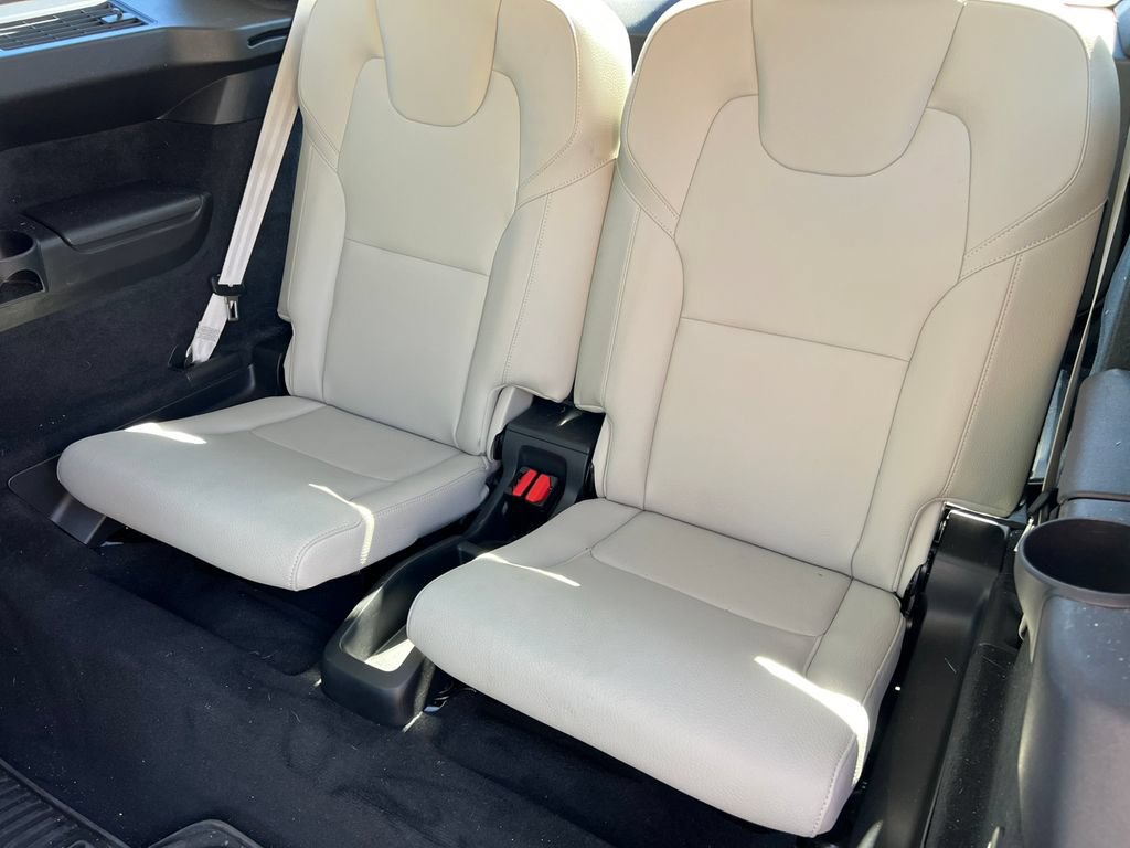 Used 2024 Volvo XC90 T8 Plus w/ Protection Package AWD/4WD image 8