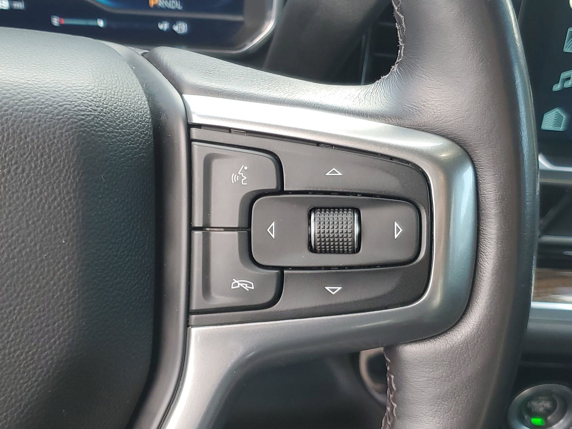 Used 2022 Chevrolet Silverado 1500 RST image 22