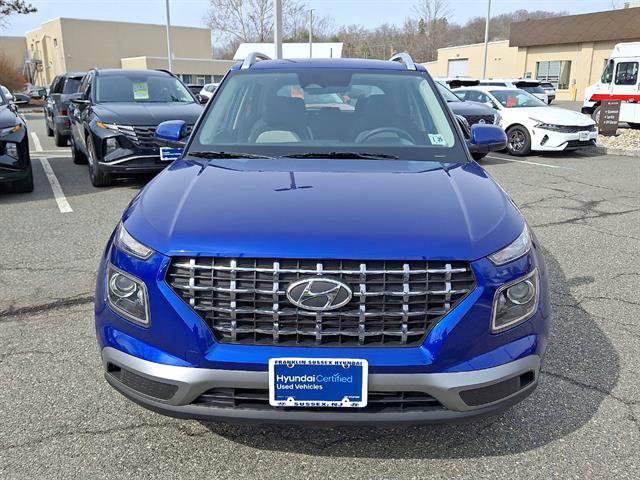 Certified 2024 Hyundai Venue SEL FWD image 48