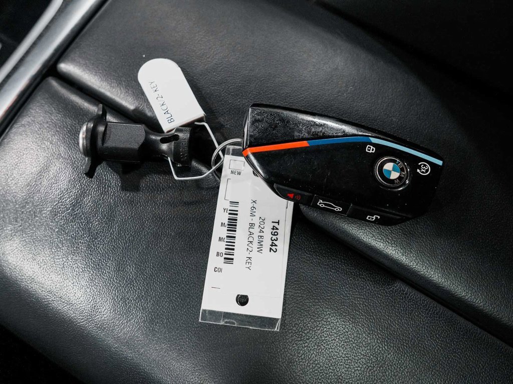 Used 2024 BMW X6 M Competition w/ Executive Package image 29