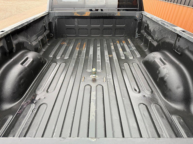 Used 2021 RAM 3500 Limited image 11