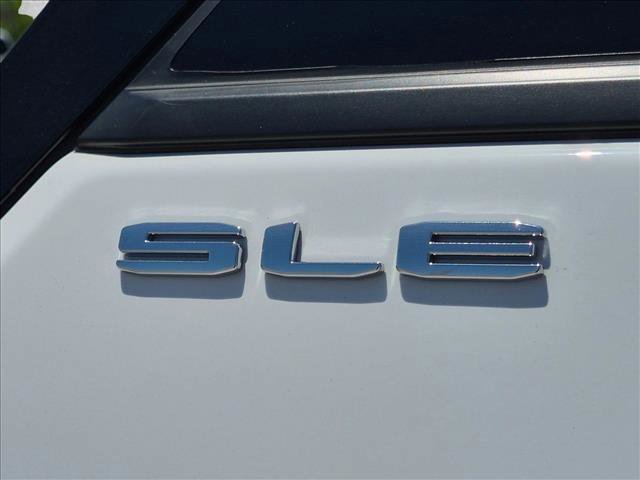 Used 2024 GMC Terrain SLE FWD image 22