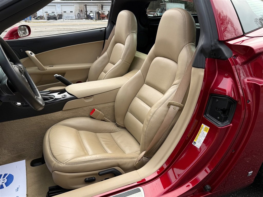 Used 2009 Chevrolet Corvette Coupe w/ Preferred Equipment Group image 56