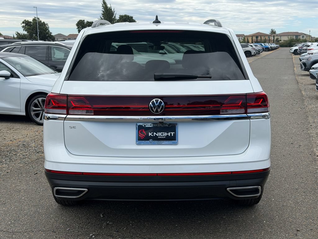 New 2026 Volkswagen Atlas SE FWD image 8