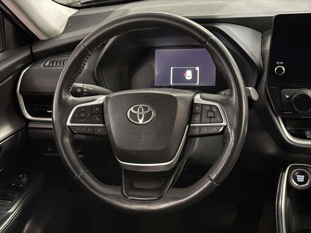 Used 2024 Toyota Grand Highlander XLE image 19