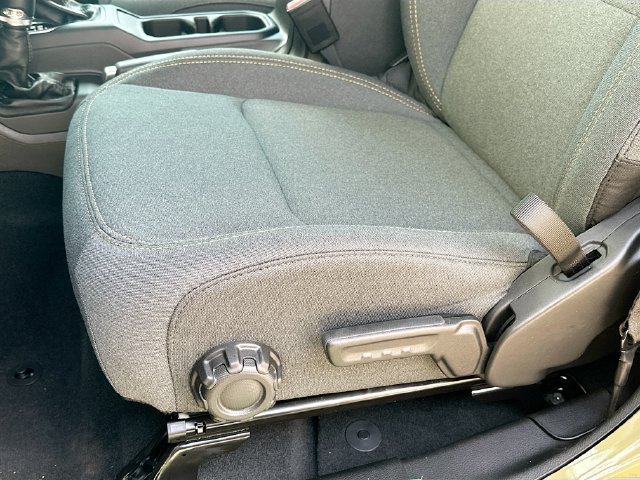 New 2026 Jeep Gladiator Sport AWD/4WD image 19