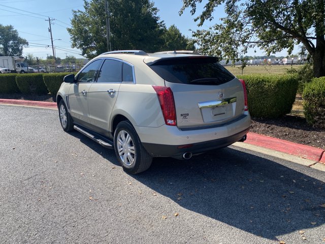 Used 2016 Cadillac SRX Luxury w/ Driver Awareness Package FWD image 8