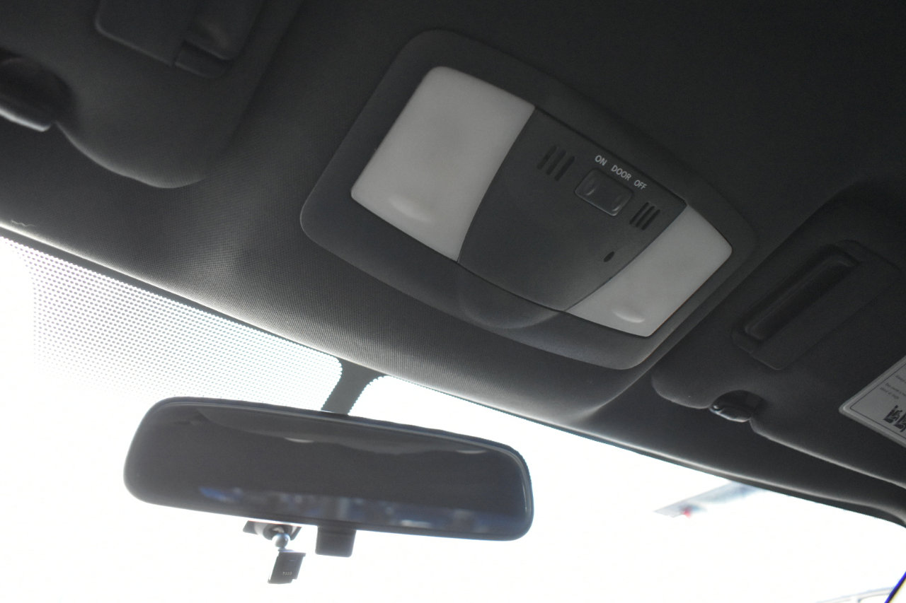 Used 2015 Nissan 370Z Coupe image 35