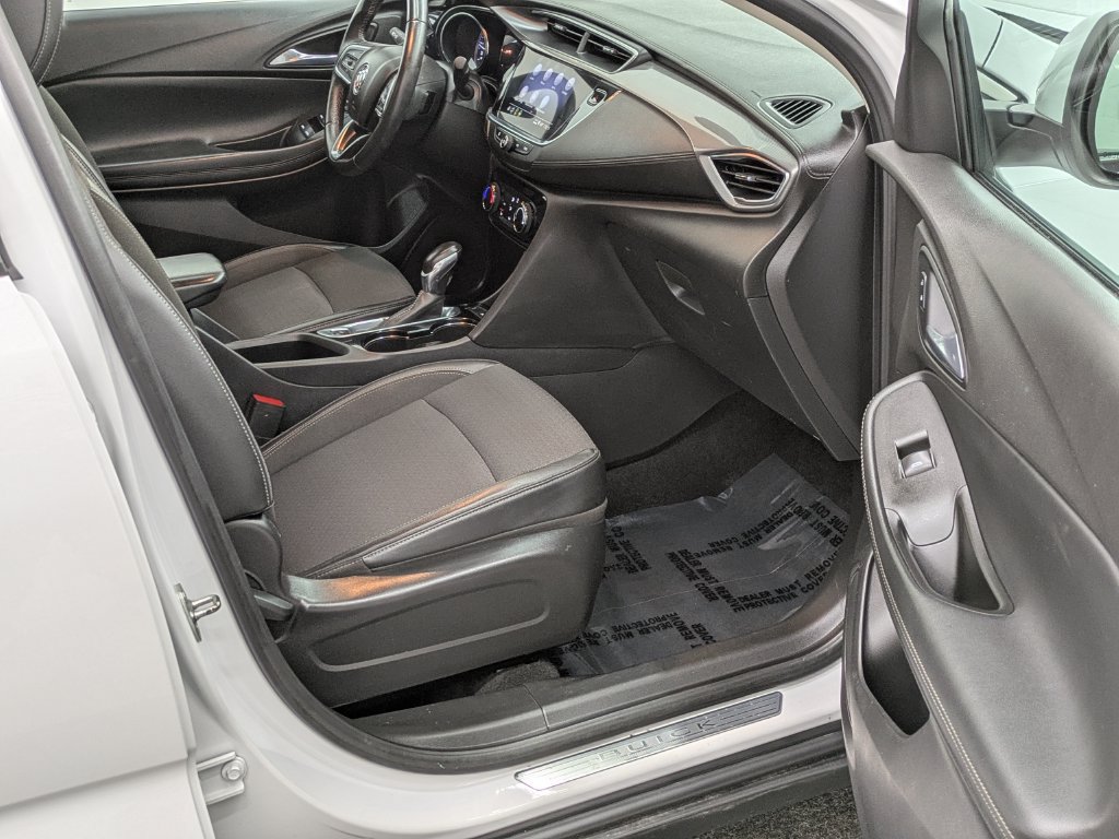 Used 2021 Buick Encore GX Preferred w/ Cold Weather Comfort Package FWD image 27