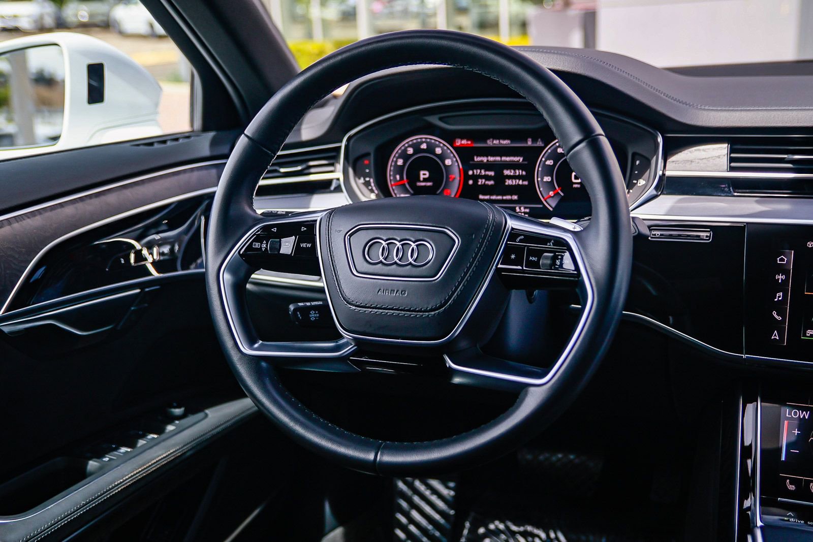 Used 2022 Audi A8 L 3.0T AWD/4WD image 15