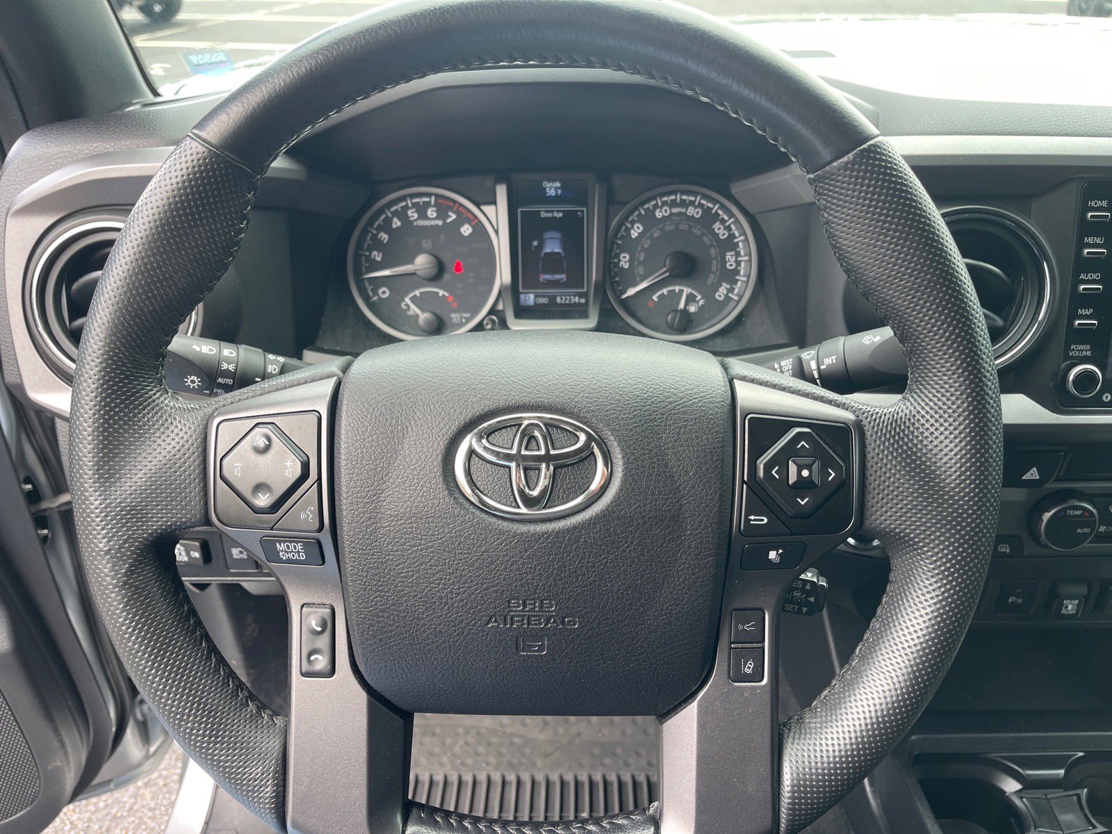 Used 2022 Toyota Tacoma TRD Off-Road w/ Technology Package image 7