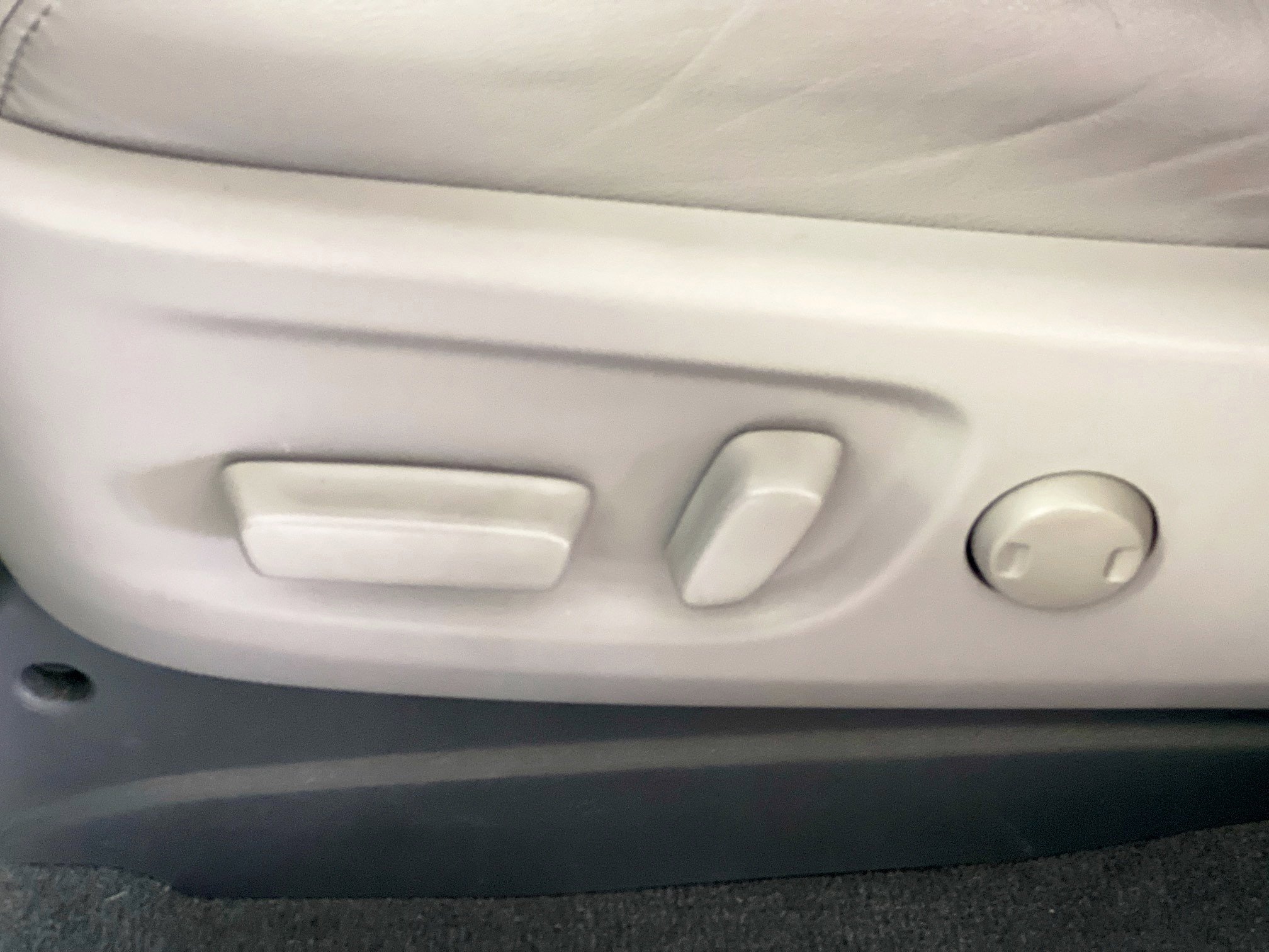 Used 2020 Toyota Sienna XLE image 15