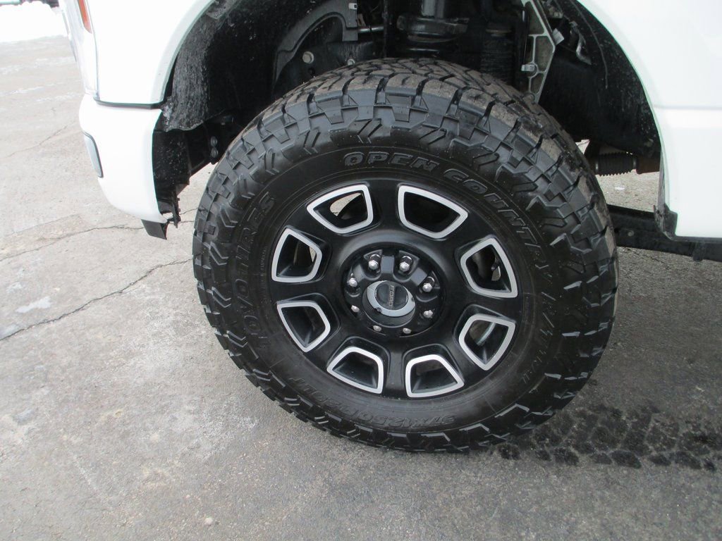 Used 2024 Ford F350 Platinum image 12
