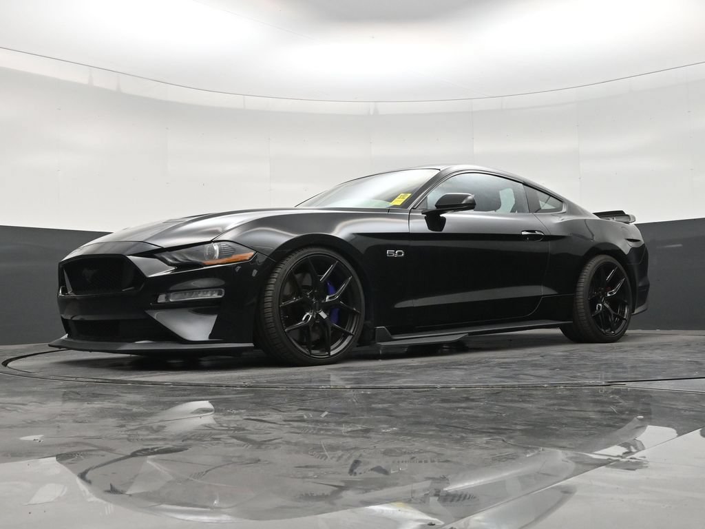 Used 2021 Ford Mustang GT Premium w/ GT Performance Package RWD image 19
