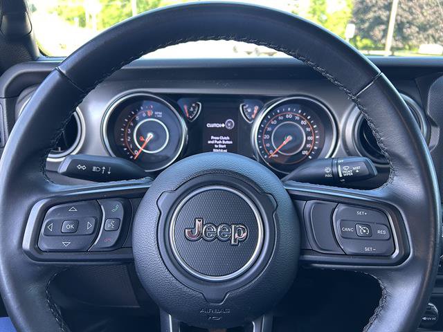 Used 2022 Jeep Gladiator Sport AWD/4WD image 17