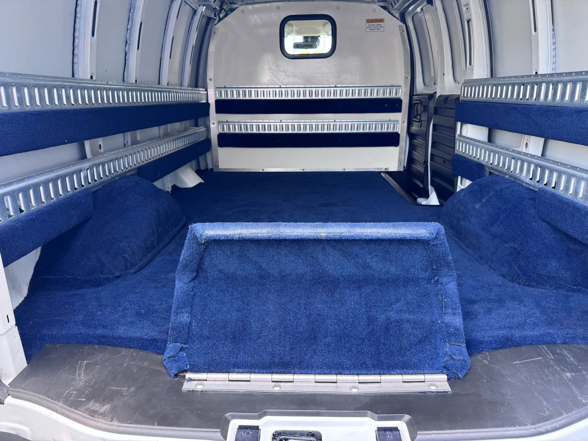 Used 2019 Chevrolet Express 2500 image 25