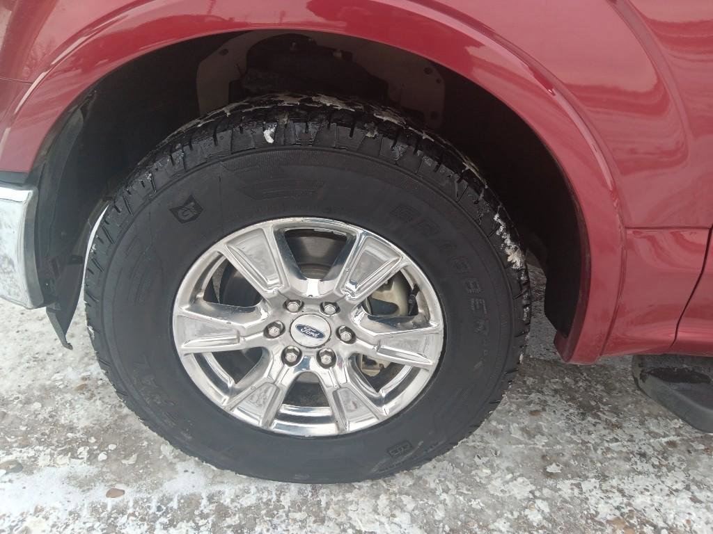 Used 2017 Ford F150 Lariat image 33