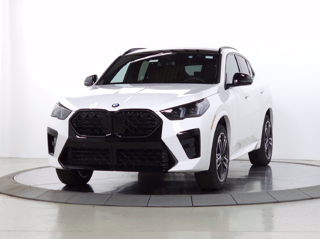 New 2026 BMW X2 xDrive28i w/ Technology Package AWD/4WD image 3