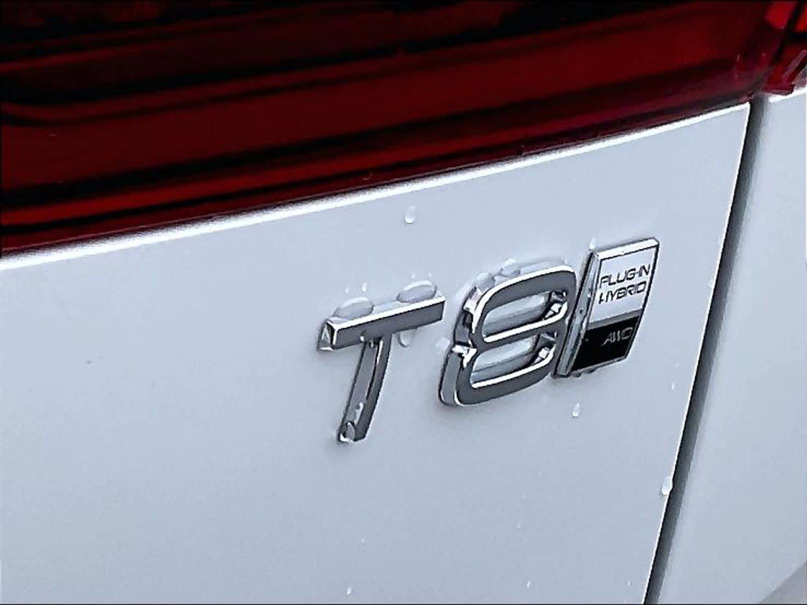 New 2026 Volvo XC60 T8 Ultra w/ Protection Package Premier AWD/4WD image 26