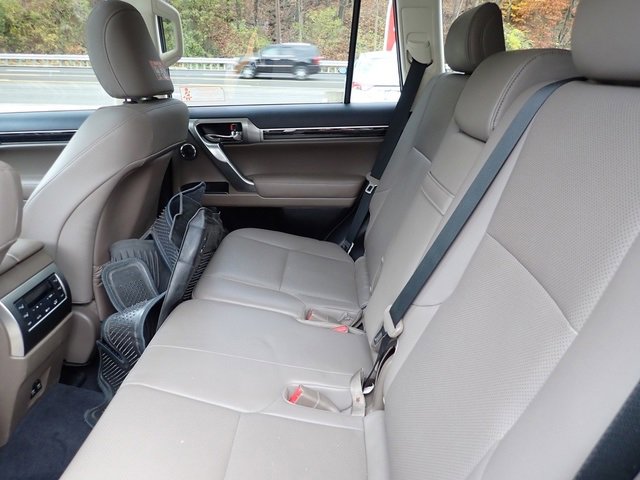 Used 2022 Lexus GX 460 Premium w/ Premium Plus Package image 18