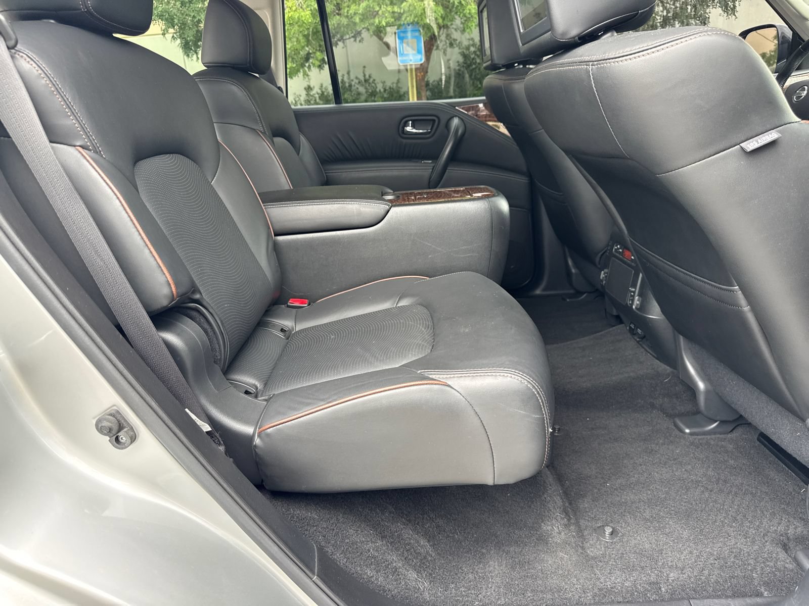 Used 2019 Nissan Armada Platinum w/ Captain's Chairs Package RWD image 15
