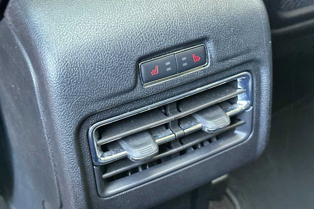 Used 2022 Lincoln Corsair Reserve w/ Equipment Group 201A image 13