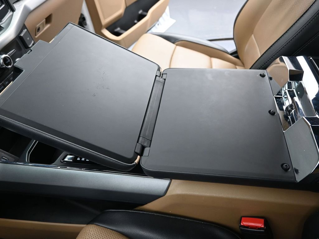 Used 2022 Ford F150 Lariat image 22