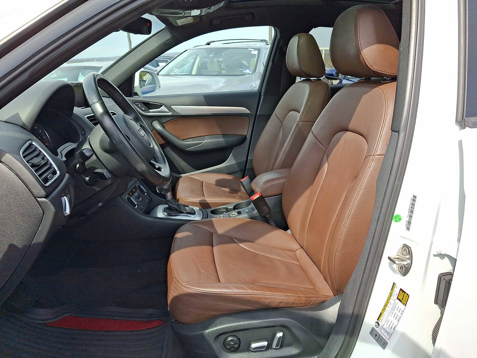 Used 2018 Audi Q3 2.0T Premium image 11