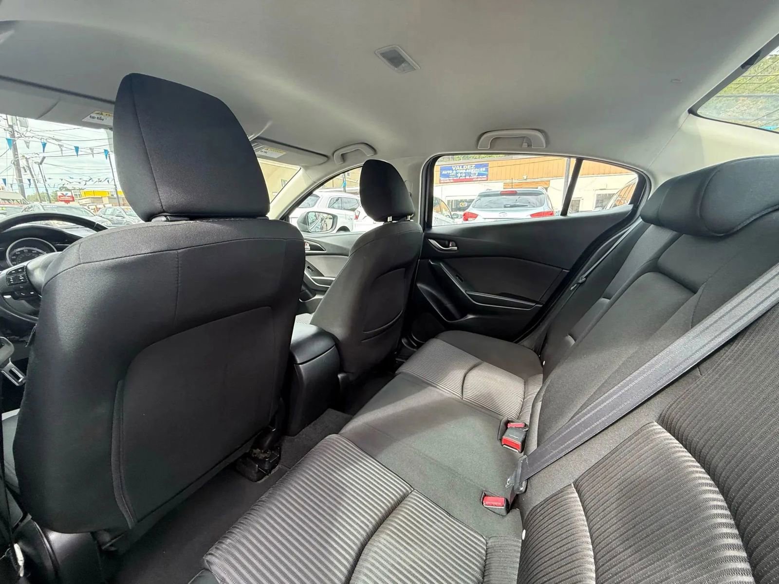 Used 2014 MAZDA MAZDA3 i Touring image 37