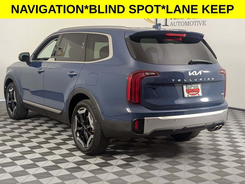 Used 2023 Kia Telluride S AWD/4WD image 5