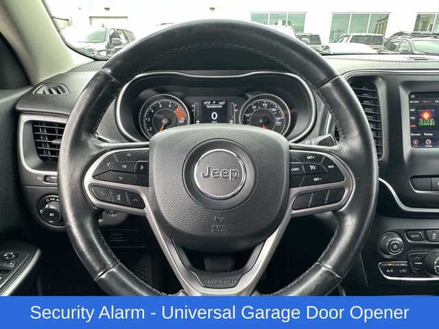 Used 2019 Jeep Cherokee Latitude Plus w/ Comfort/Convenience Group AWD/4WD image 12