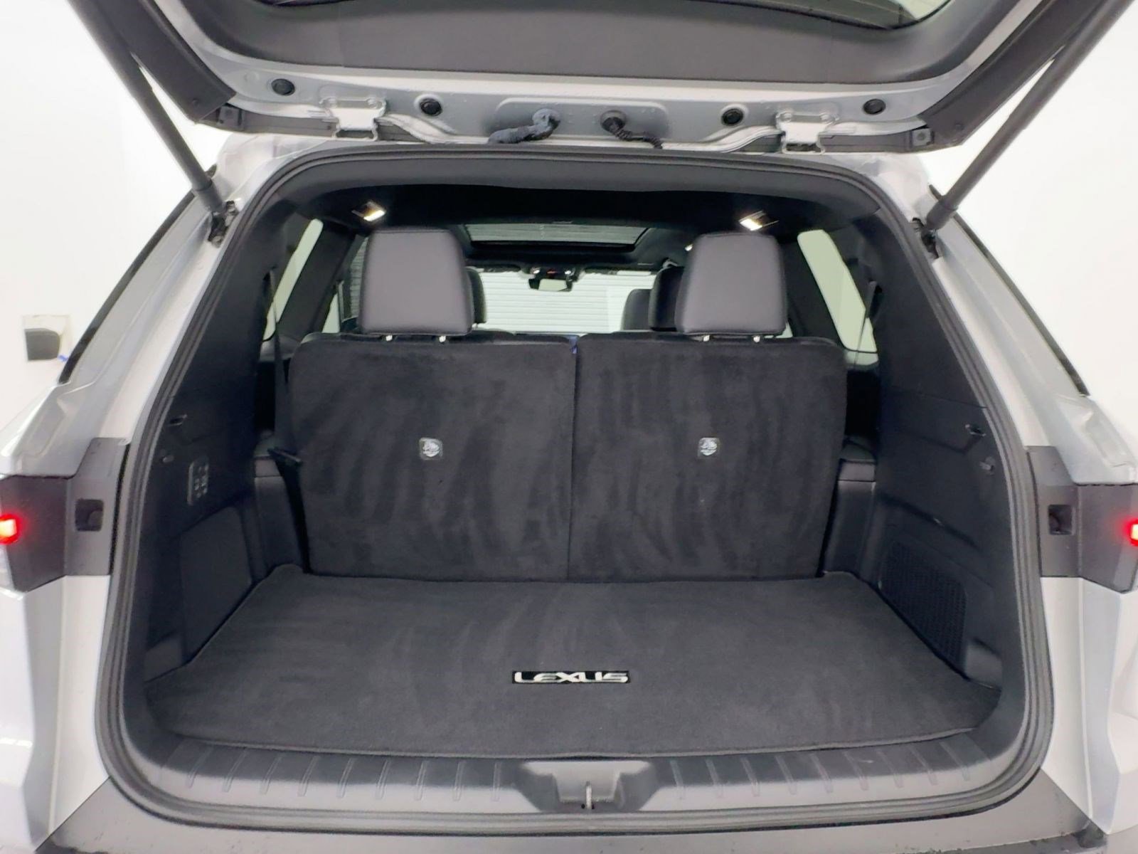 Certified 2025 Lexus TX 350 AWD w/ Technology Package image 28