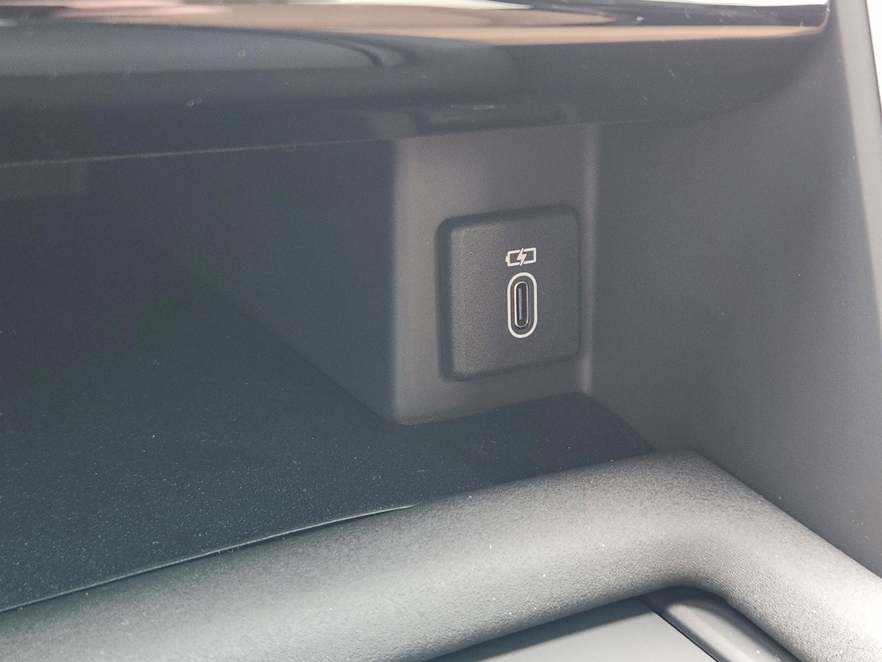 New 2026 Land Rover Discovery Dynamic SE AWD/4WD image 27