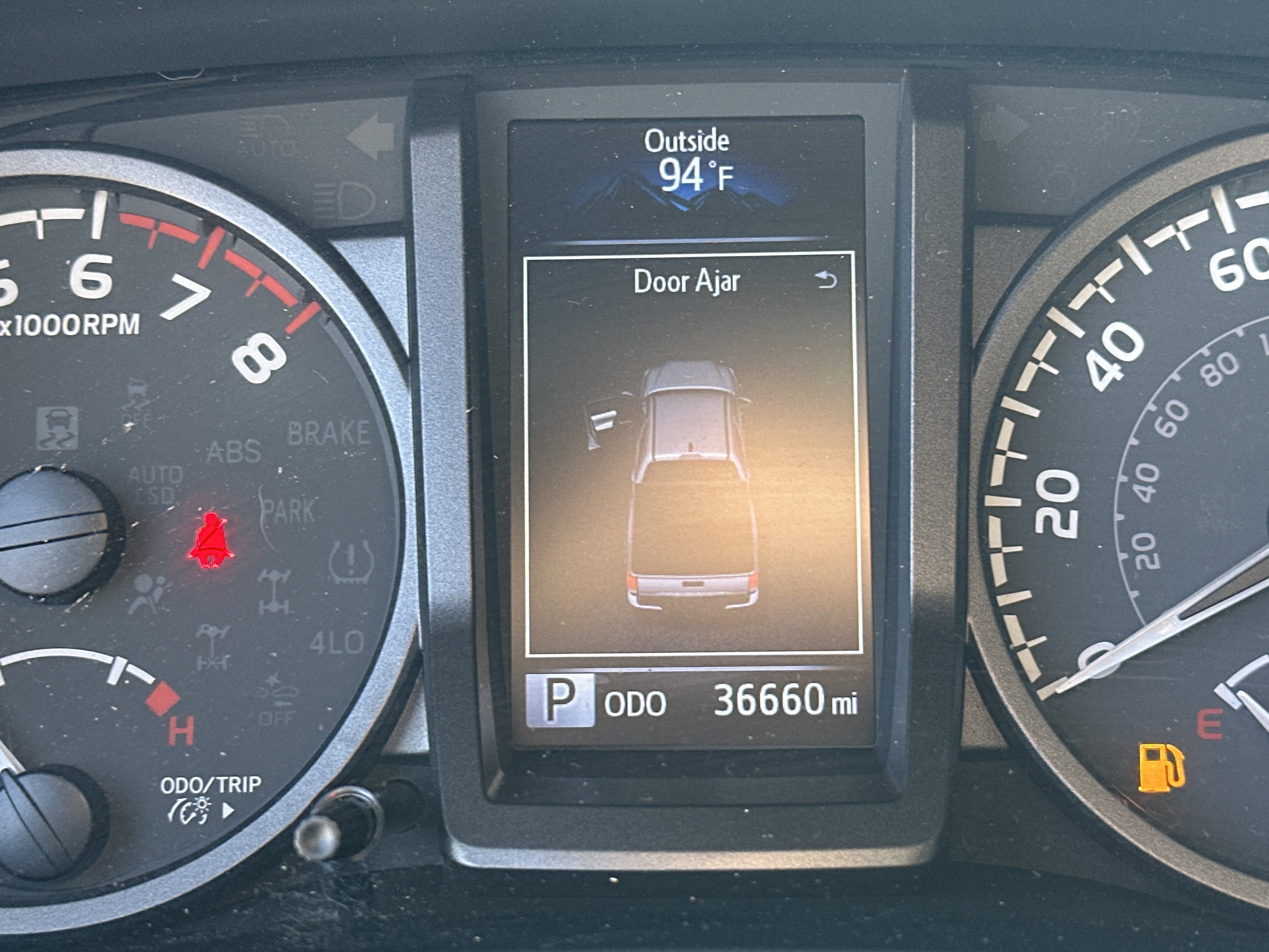 Certified 2022 Toyota Tacoma TRD Off-Road w/ Technology Package AWD/4WD image 22