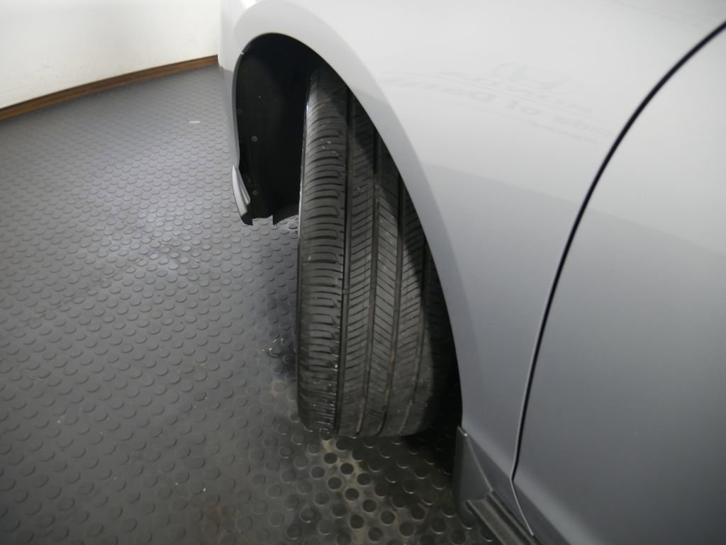 Used 2023 Honda Accord LX image 17